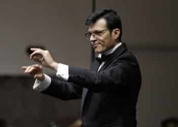 Andrés Valero-Castells triunfa en Valencia, Viena, Panamá y Crevillent