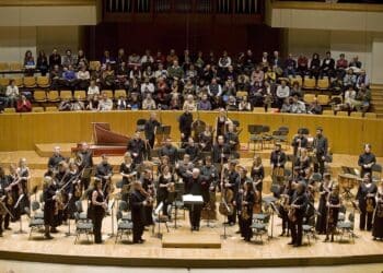 «El ratpenat» de Johann Strauss per les Musiciens du Louvre sota la direcció de Minkowski rep un gran èxit al Palau de la Música