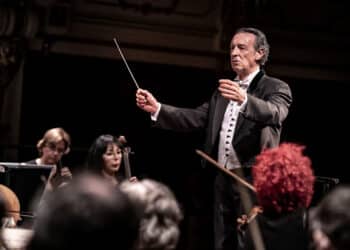 El Palau de la Música i l’Orquestra de València dediquen un concert a la memòria del director Gómez-Martínez