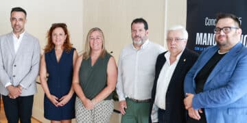Buñol vela armas para el 50 Mano a Mano