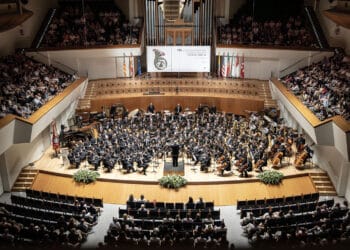 La Unió Musical de Llíria torna al Palau per celebrar la seua victòria en el Certamen internacional de 2024