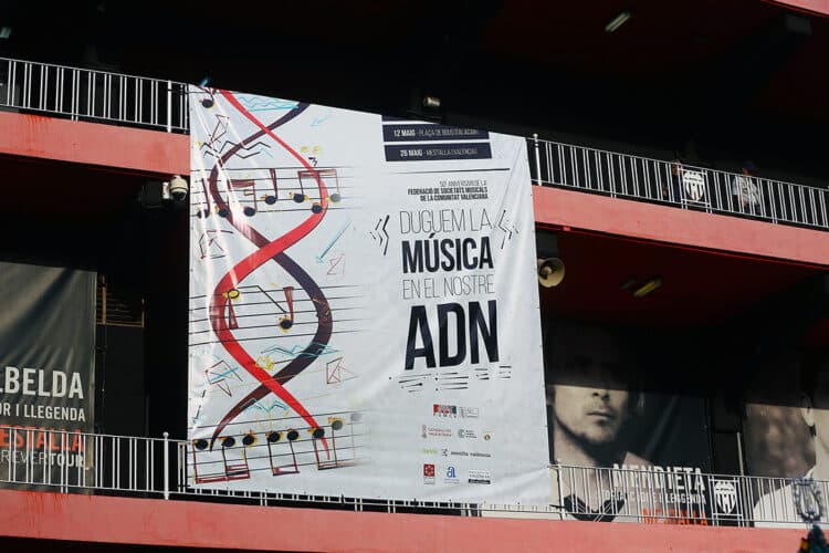 Editorial lasBandas #78: La FSMCV varada en una encrucijada ineludible